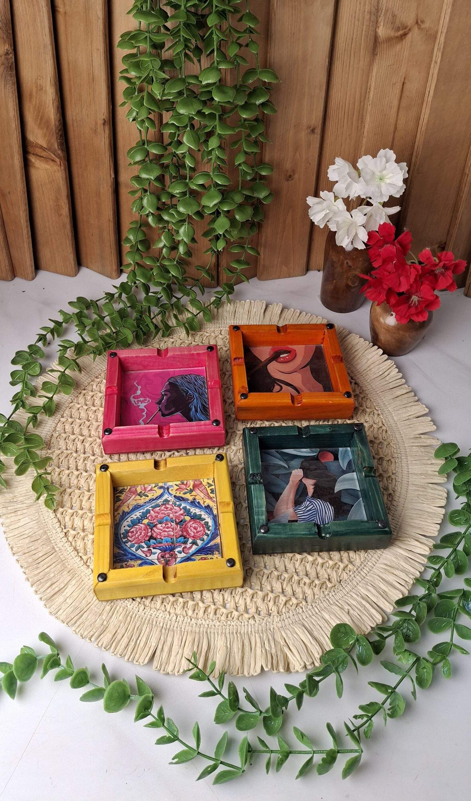 20260706_112843 زیر سیگاری چوبی فانتزی - تصویر 1